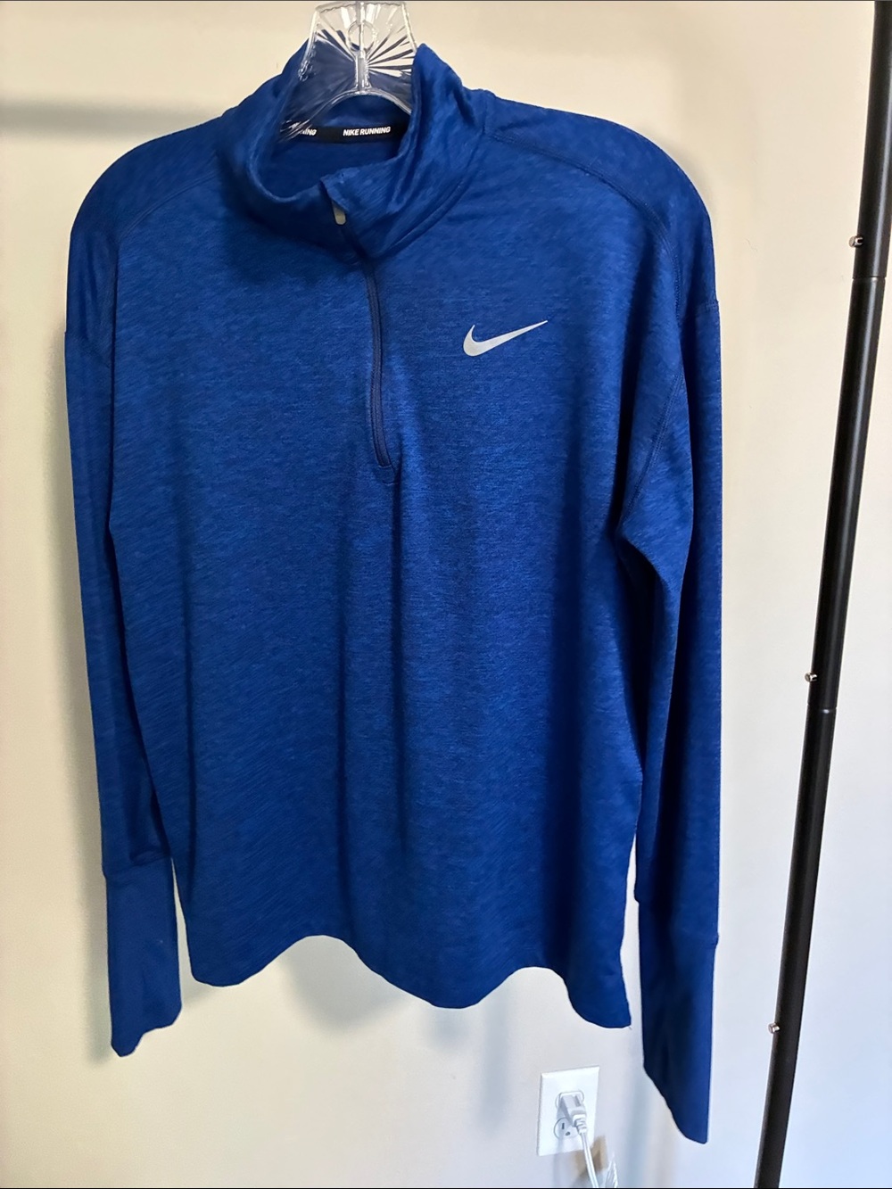 Nike Men’s Blue Half‑Zip Lightweight Pullover